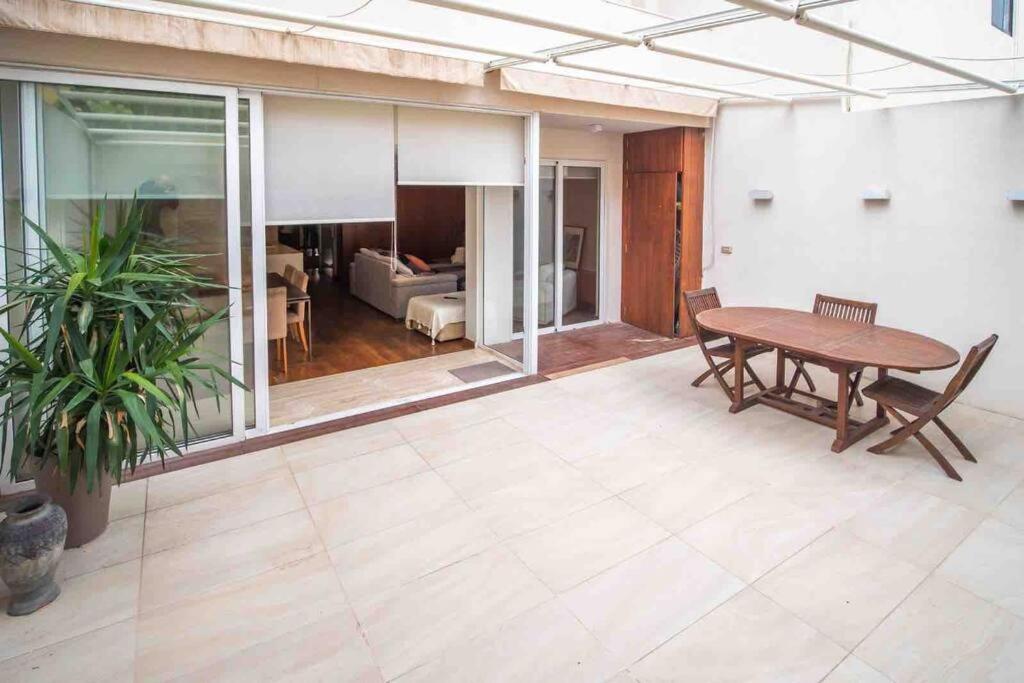 Pembroke St Julians Luxury, Comfort, Location Extérieur photo